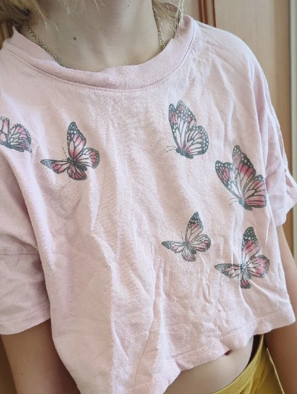 GAP Pink Butterfly Short Sleeve Tee